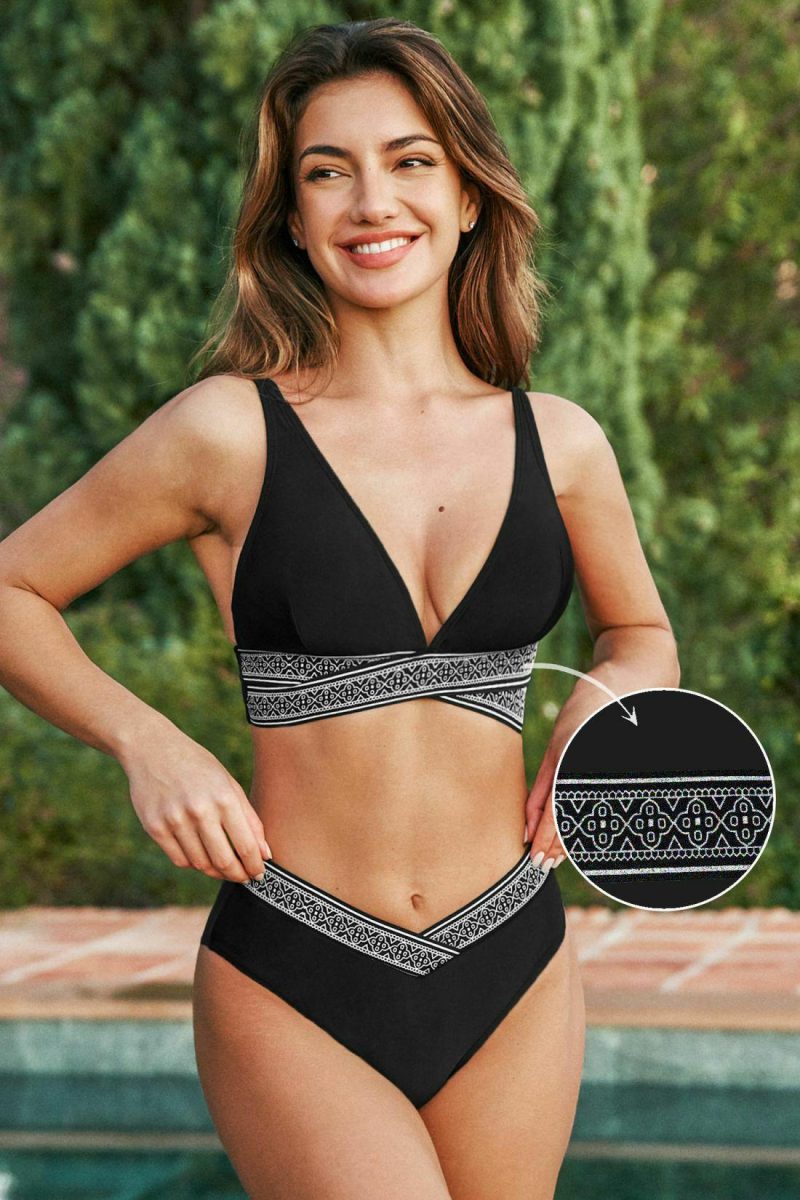 Sports Swimwear | Elastic Banded Bralette & V-Waist Bikini Swimsuit – Womens Sports Swimwear Black